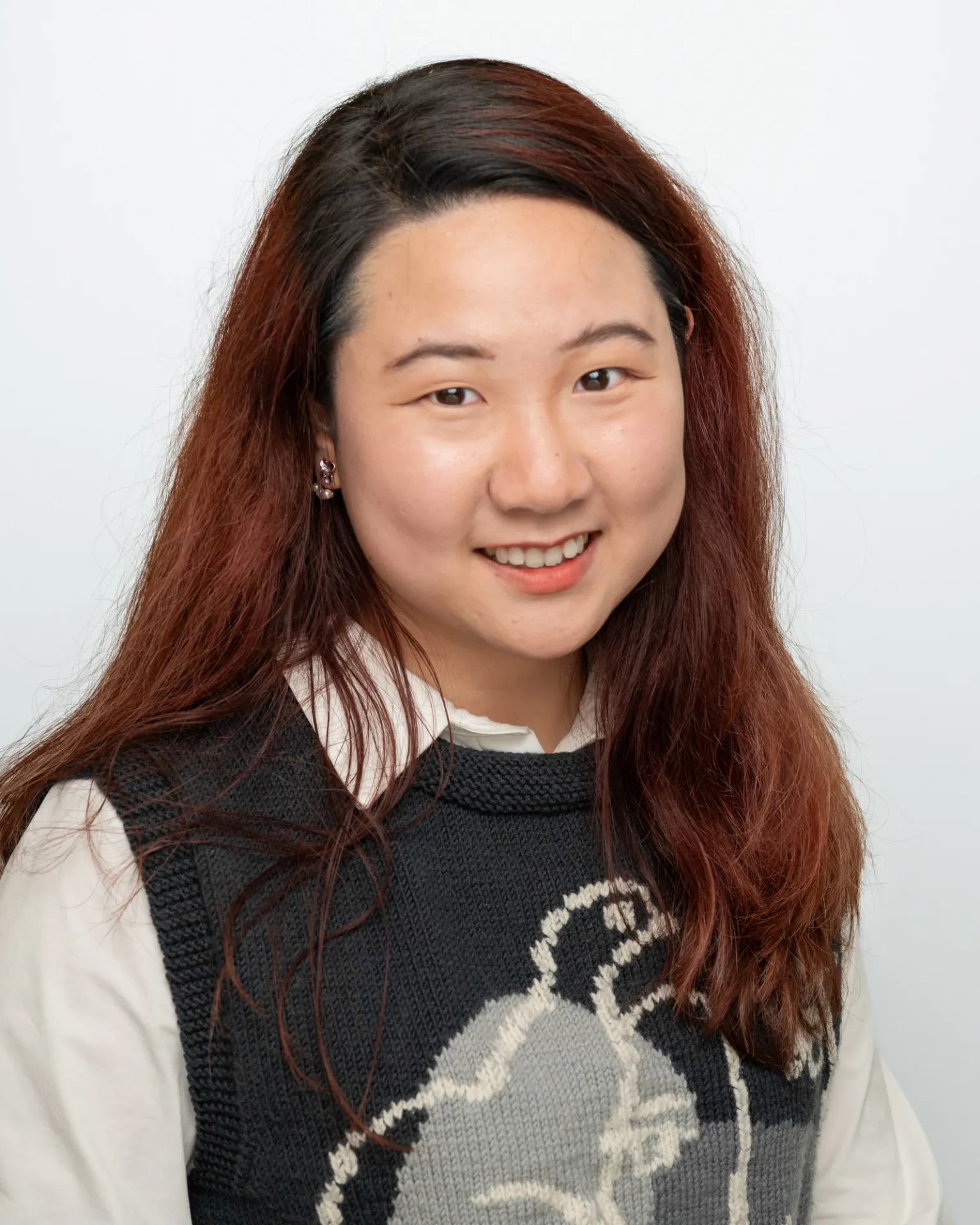 Yining Shang